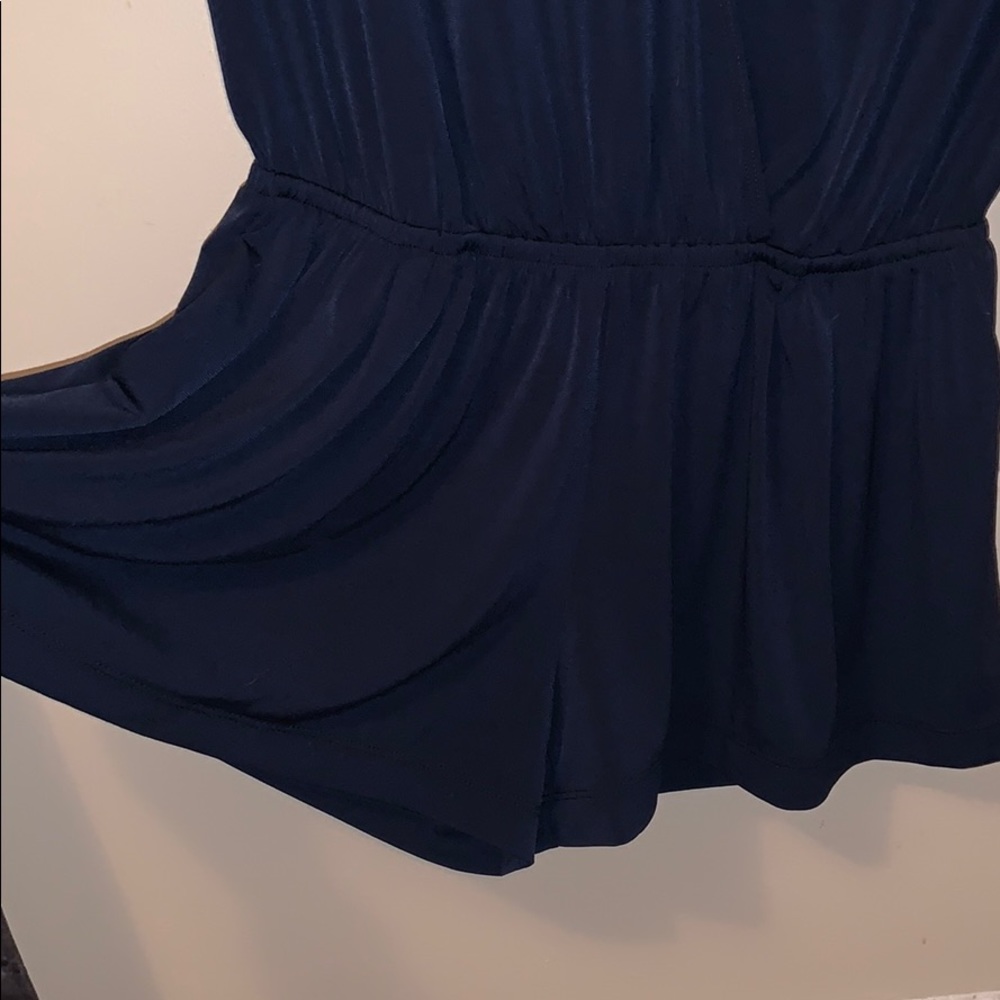 Romper - Picture 2 of 4